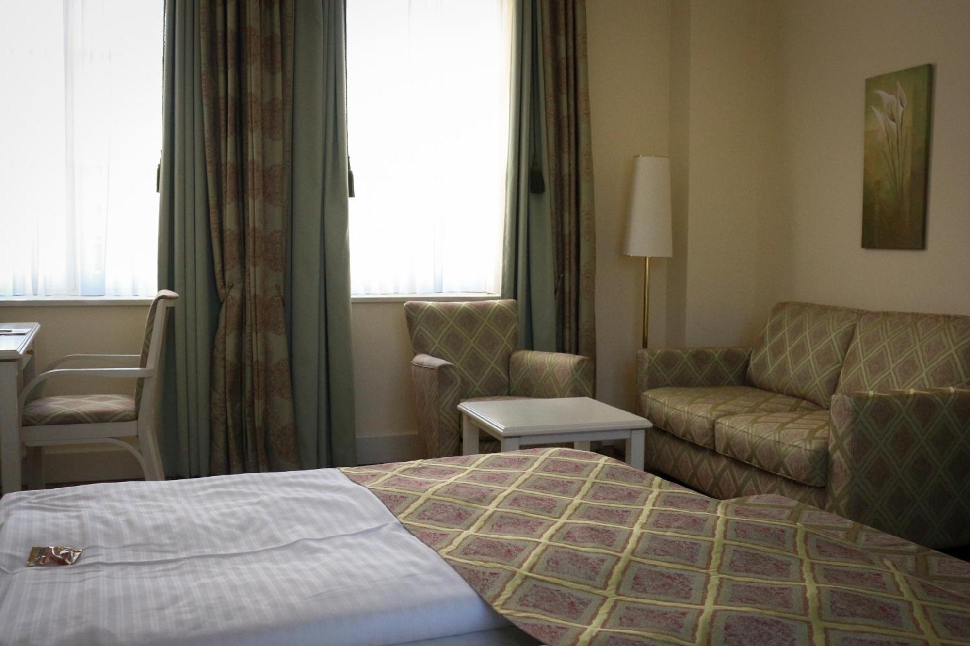 אונקל Rheinhotel Schulz מראה חיצוני תמונה
