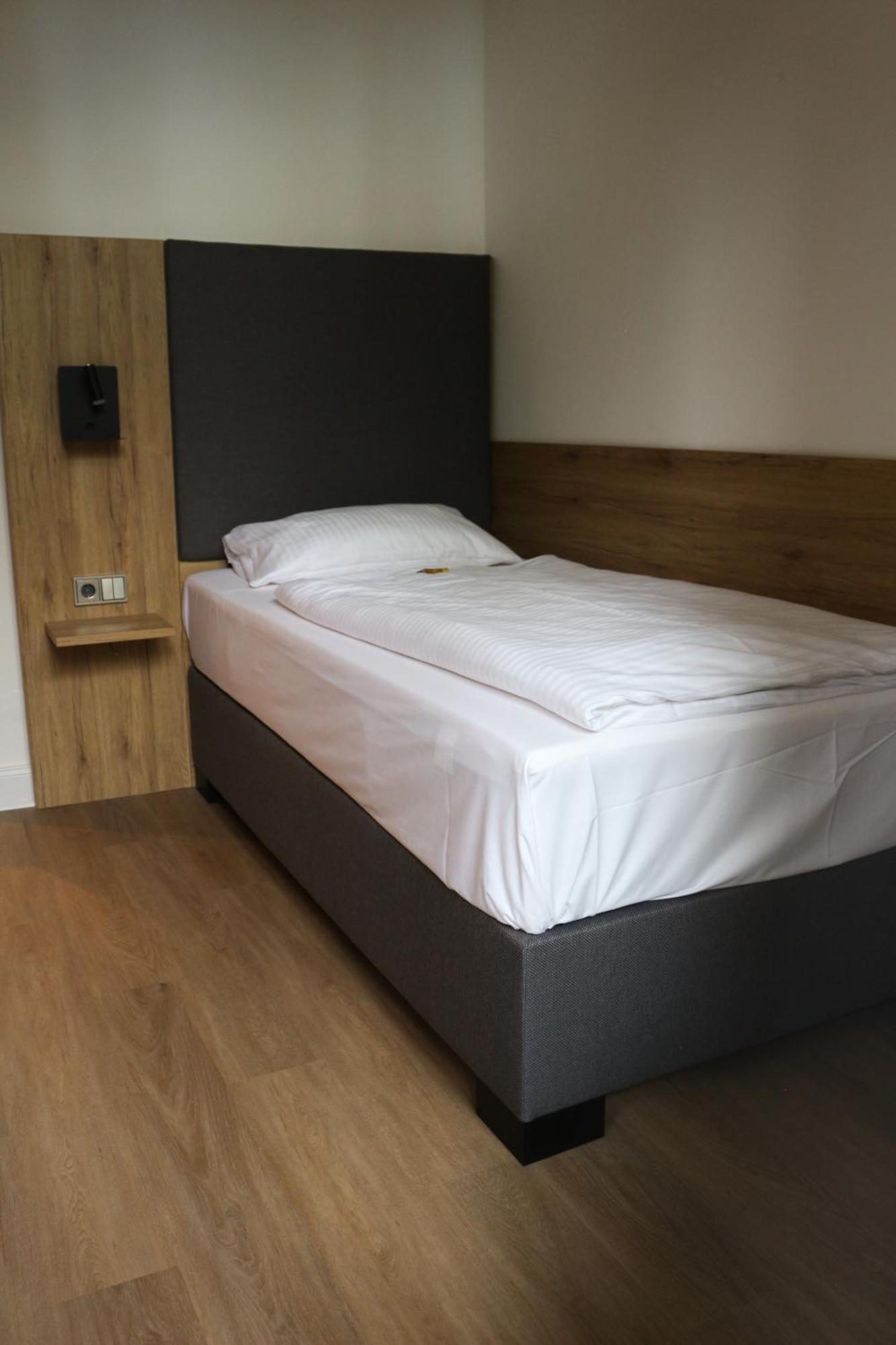 אונקל Rheinhotel Schulz מראה חיצוני תמונה